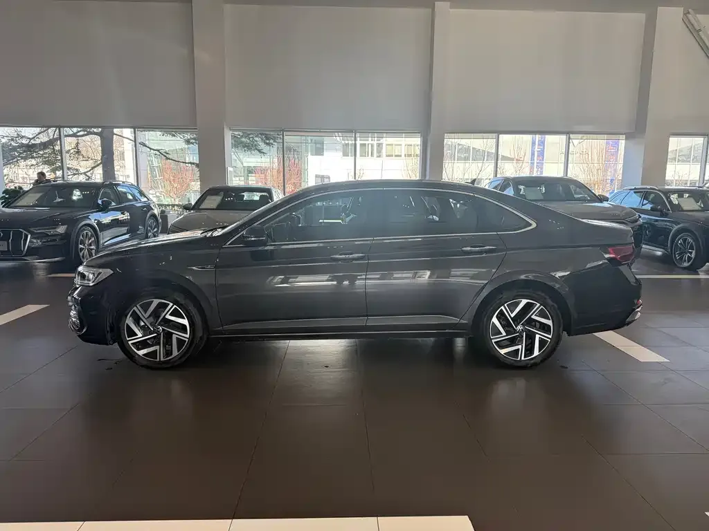Volkswagen Sagitar 2025 из CN, фото 2