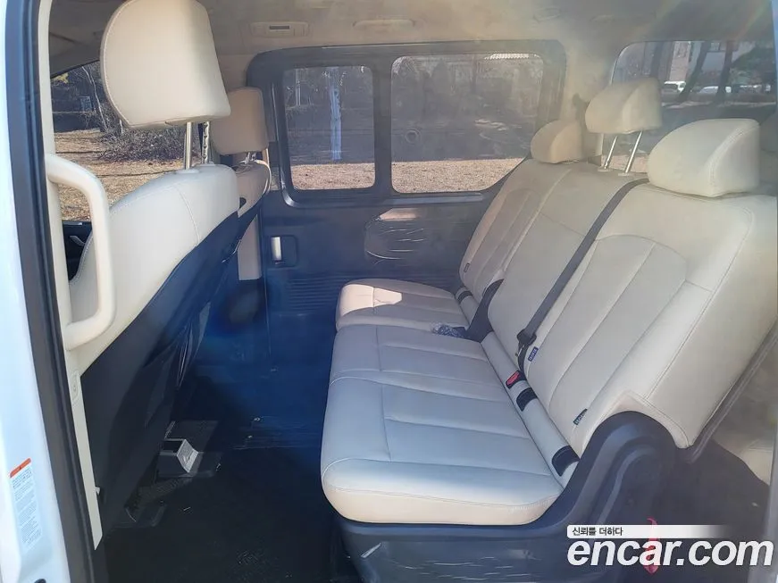 Hyundai Staria 2025 из KR, фото 4