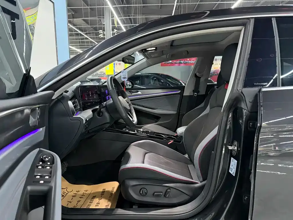 Volkswagen Lamando 2024 из CN, фото 4