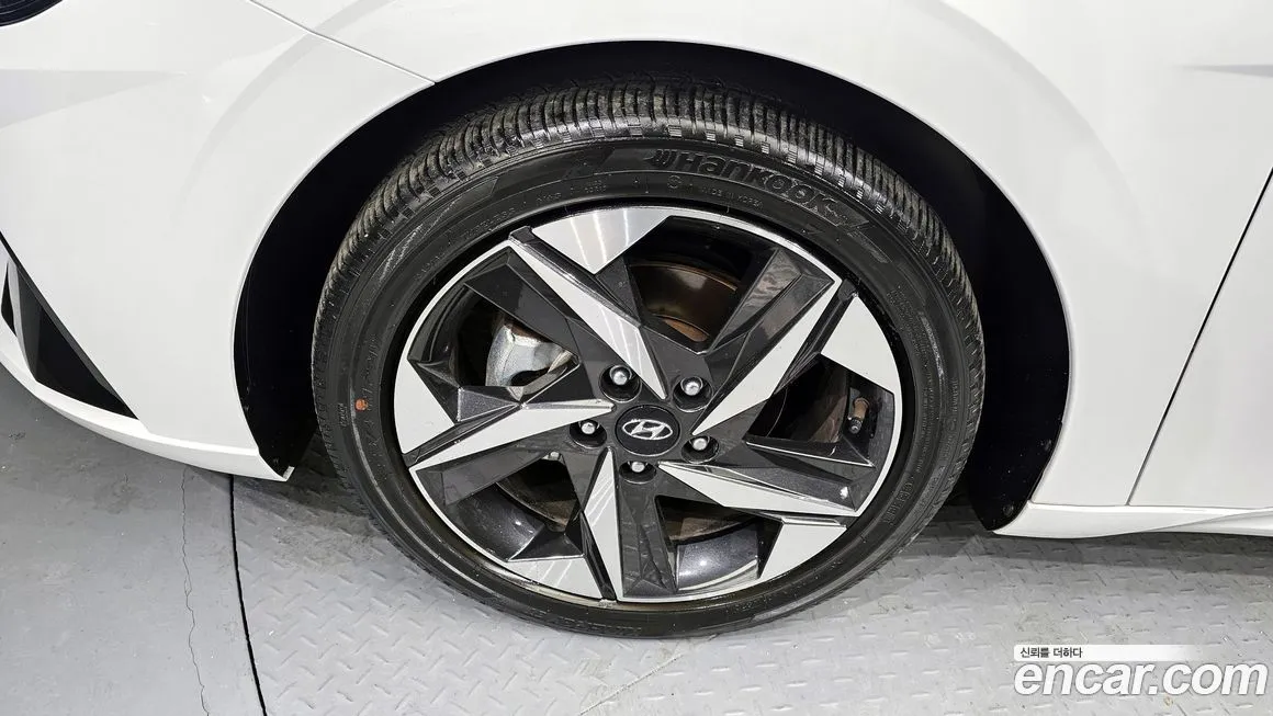 Hyundai AVANTE — фото 7