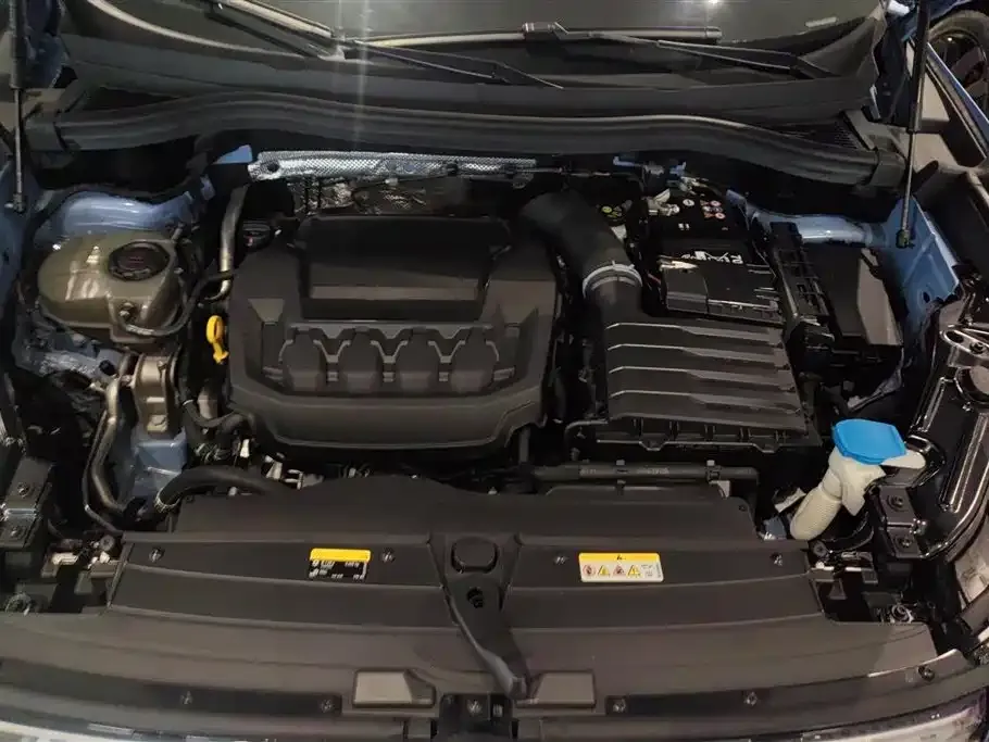 Volkswagen Tiguan L 2024 из CN, фото 9
