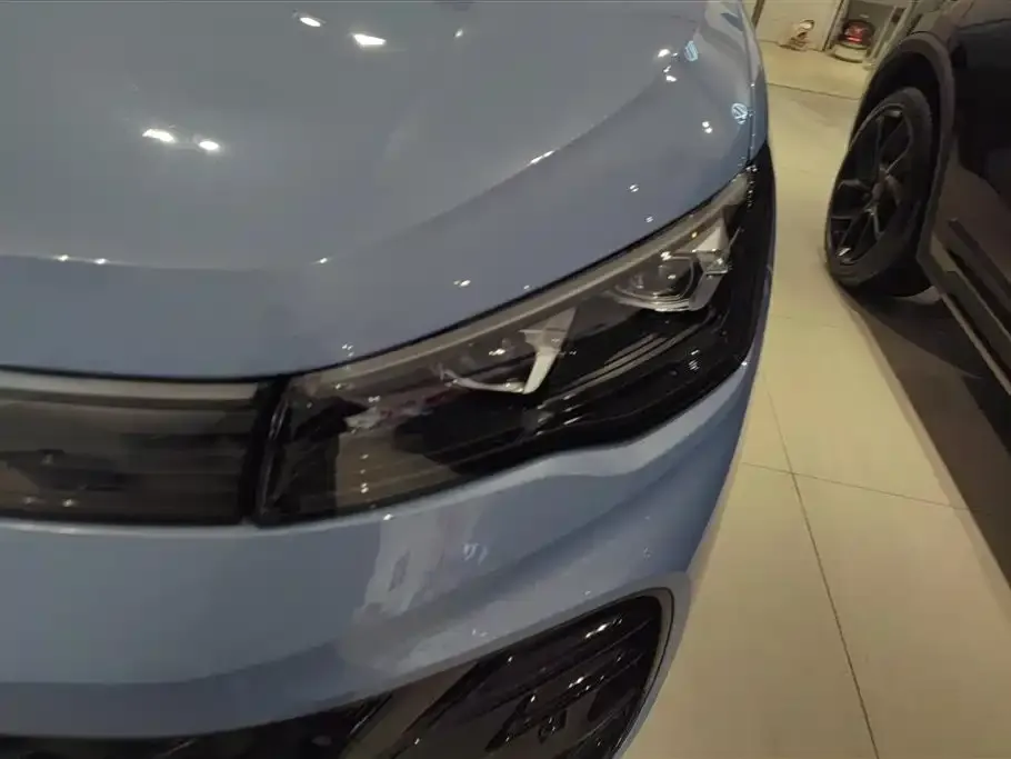 Volkswagen Tiguan L 2024 из CN, фото 5