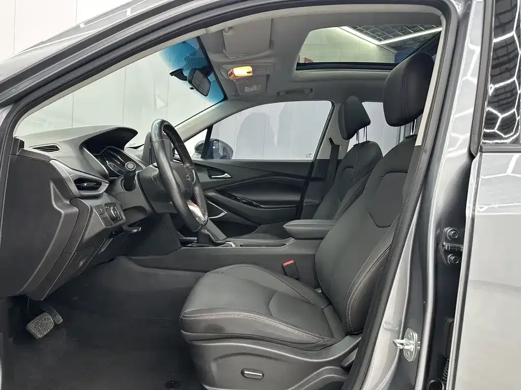 Chevrolet Volando 2022 из CN, фото 7