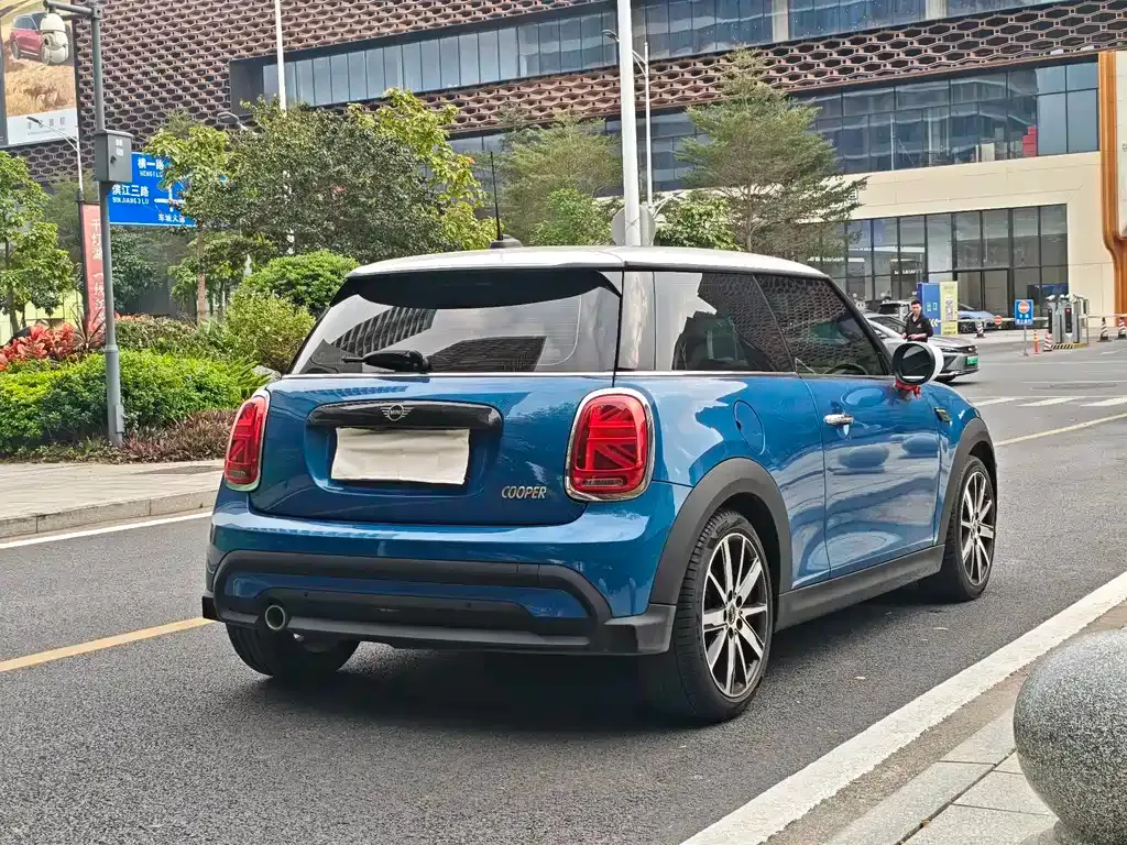 MINI Cooper (3-door) 2021 из CN, фото 9