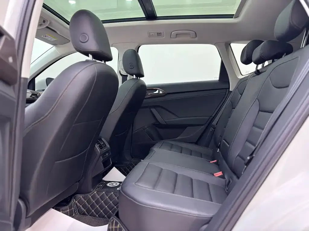 Volkswagen Tharu 2022 из CN, фото 9