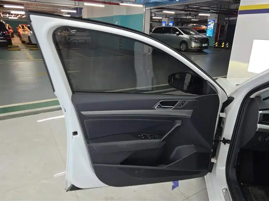 Volkswagen Lavida 2021 из CN, фото 6
