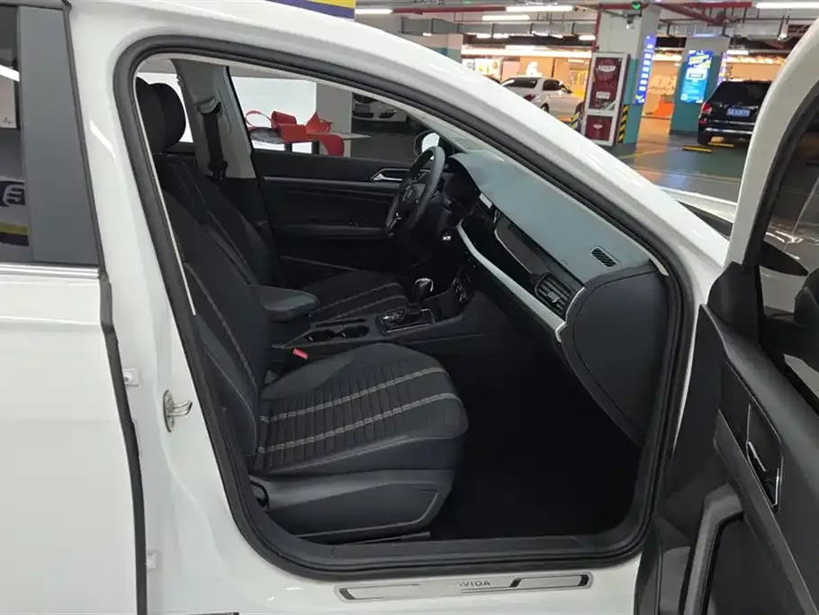 Volkswagen Lavida 2021 из CN, фото 7