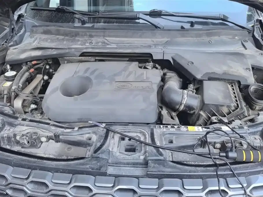 Land Rover Discovery Sport Hybrid — фото 9
