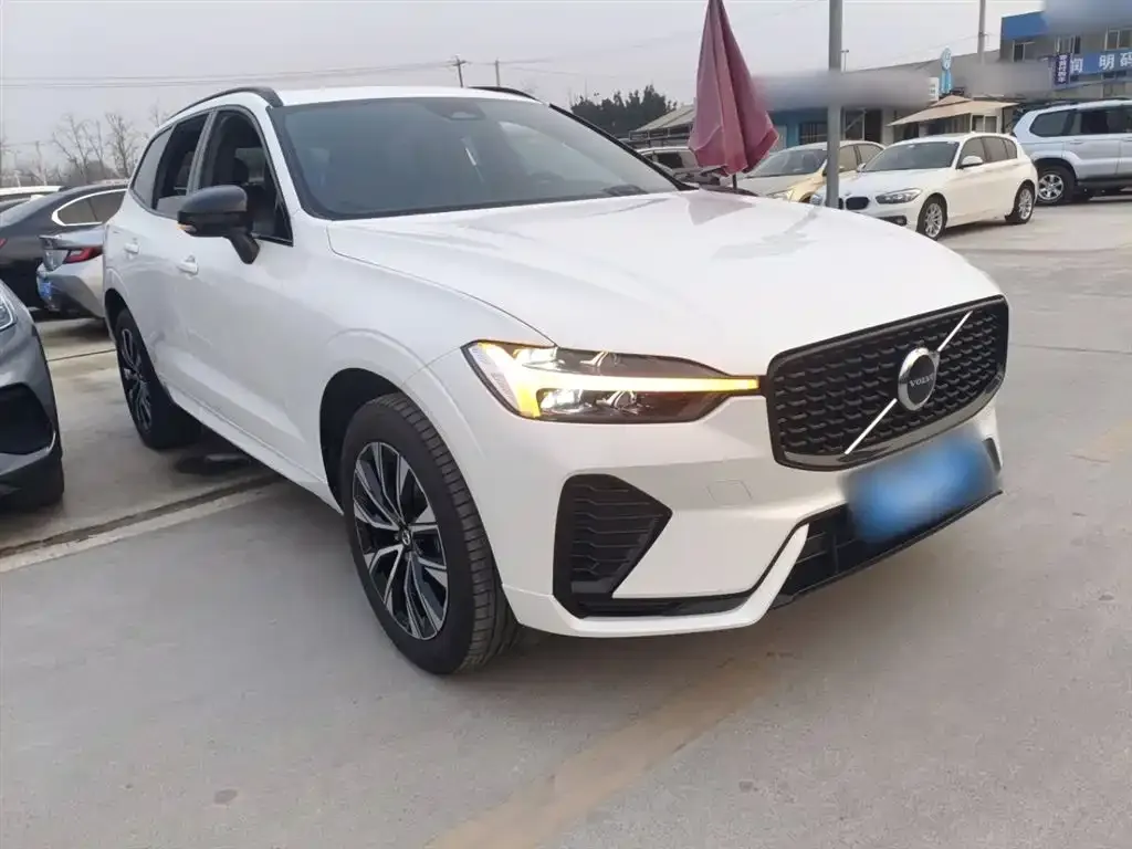 Volvo XC60 2024 из CN, фото 7