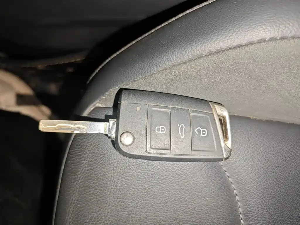 Volkswagen Tiguan L 2021 из CN, фото 10