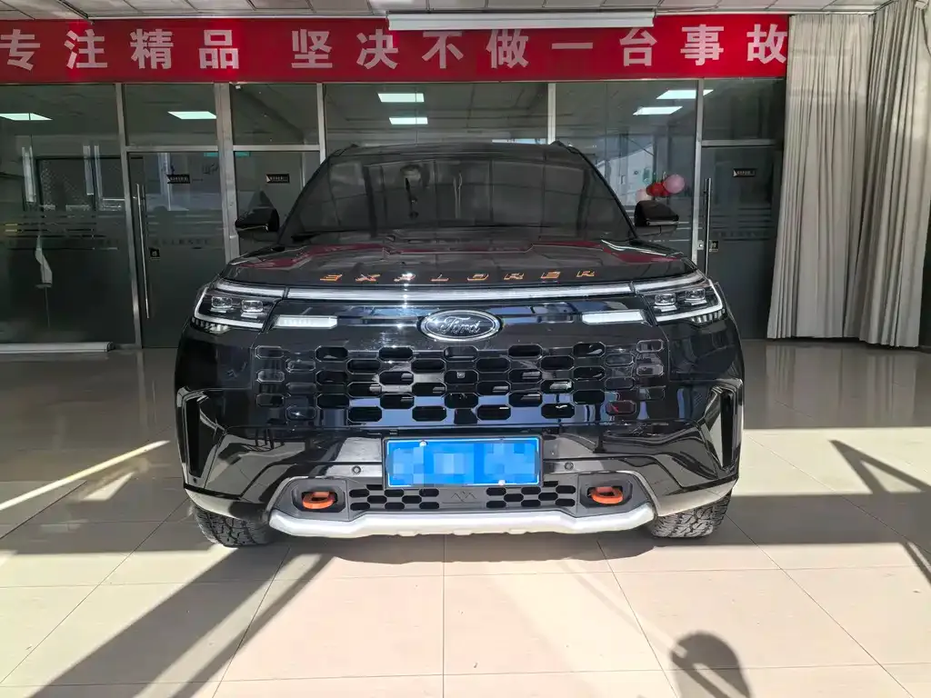 Ford Explorer 2024 из CN, фото 3