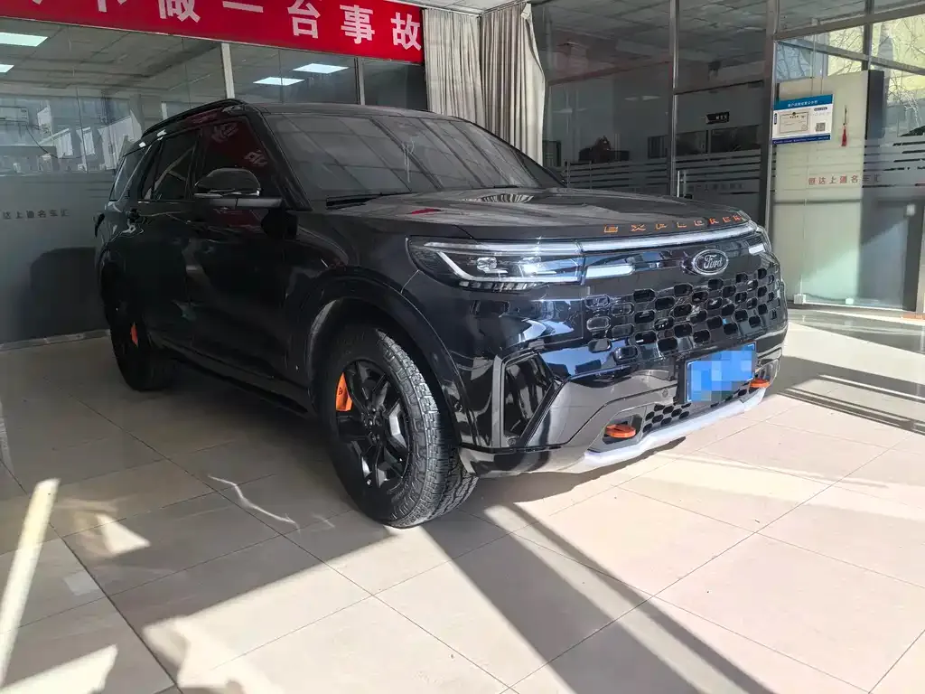 Ford Explorer 2024 из CN, фото 5