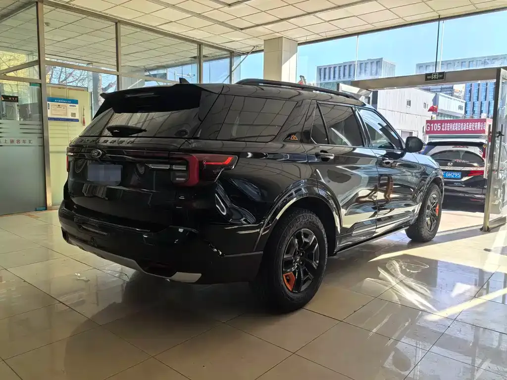 Ford Explorer 2024 из CN, фото 9