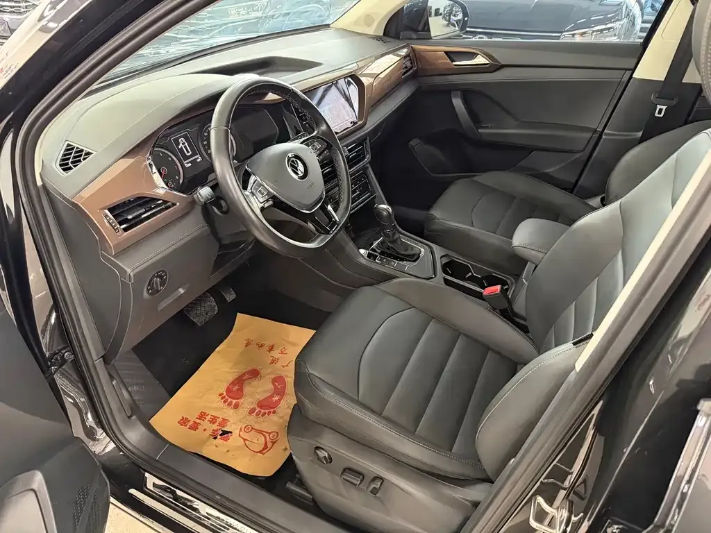 Volkswagen Tharu 2021 из CN, фото 8