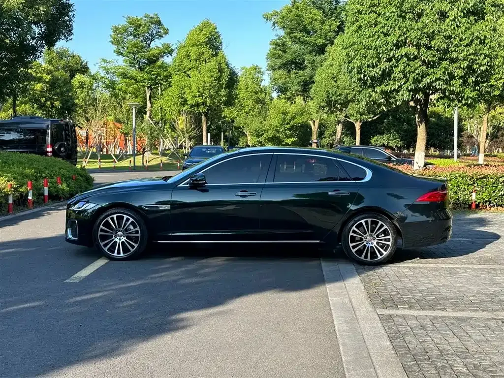 Jaguar XFL 2023 из CN, фото 7