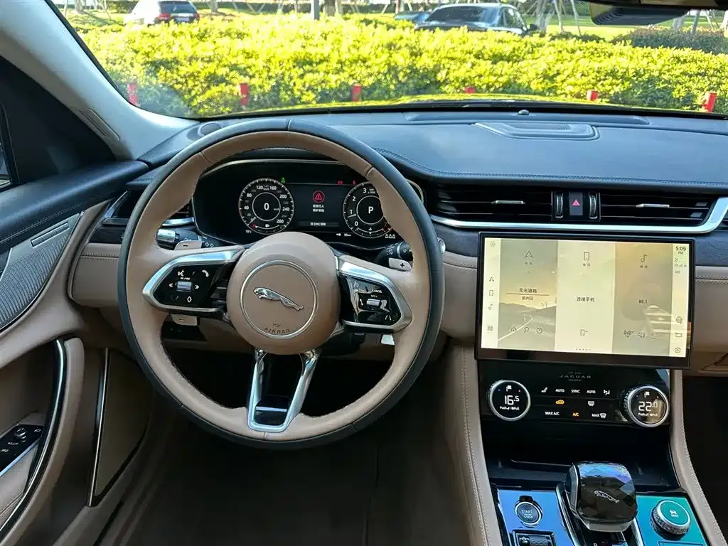 Jaguar XFL 2023 из CN, фото 4
