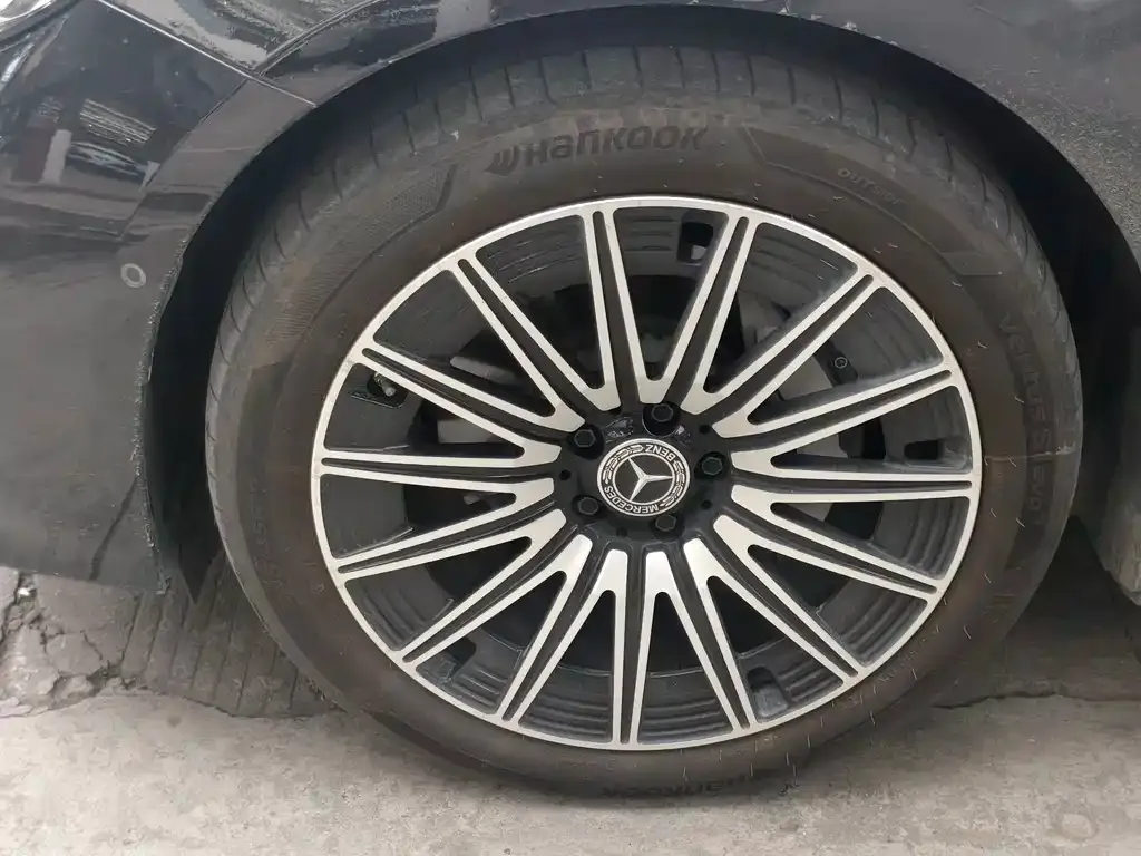 Mercedes-Benz E-Class 2024 из CN, фото 4