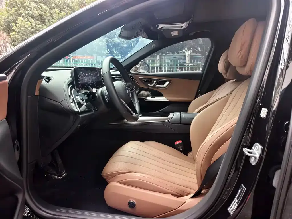 Mercedes-Benz E-Class 2024 из CN, фото 6