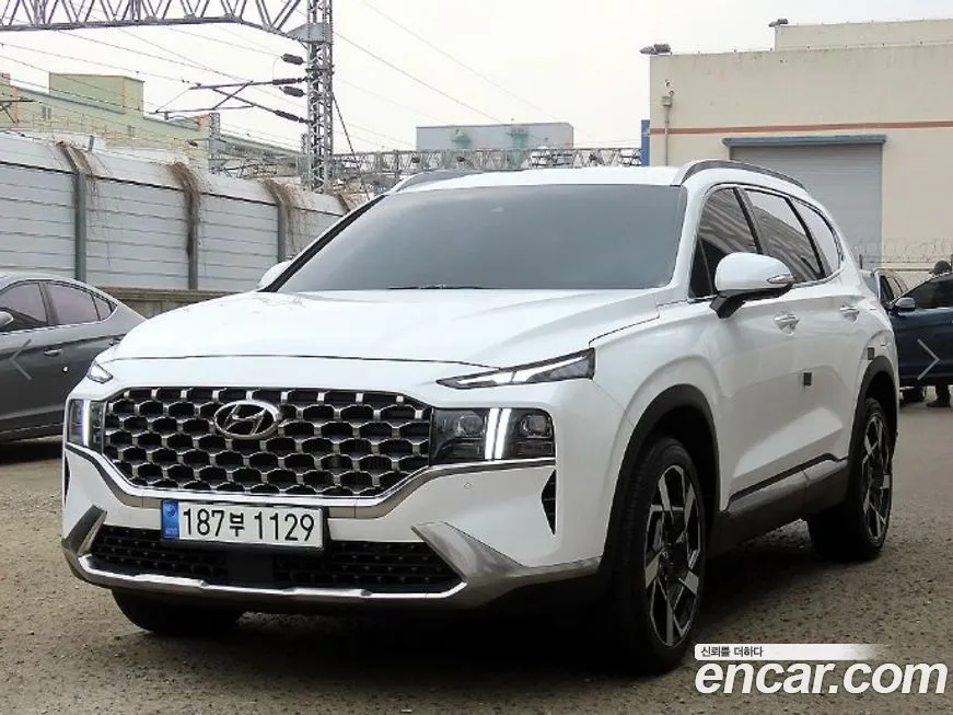 Hyundai Santafe 2023 из KR, фото 1