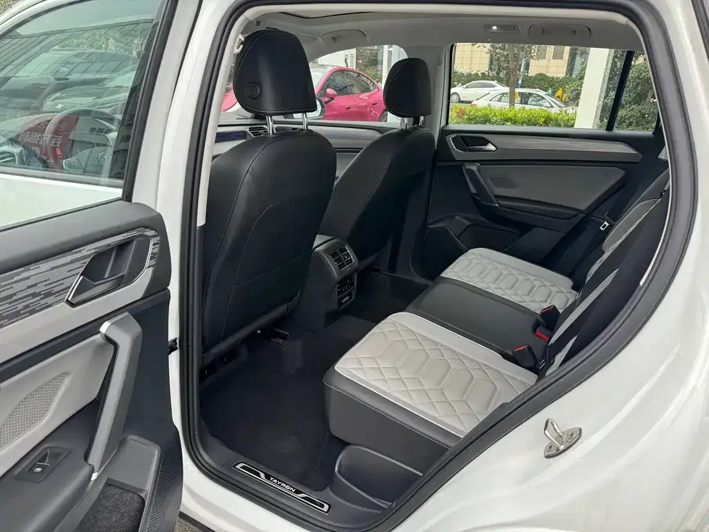 Volkswagen Tayron 2023 из CN, фото 6