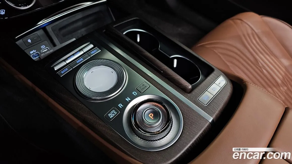Genesis G80 — фото 10