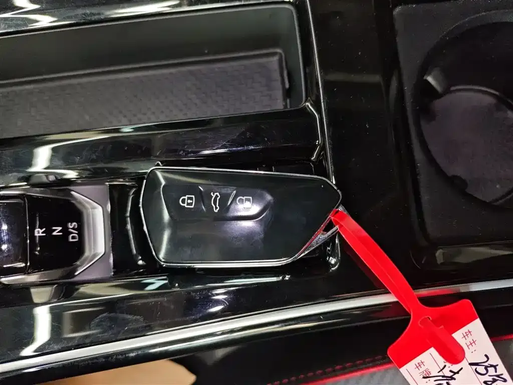 Volkswagen Lamando 2025 из CN, фото 3