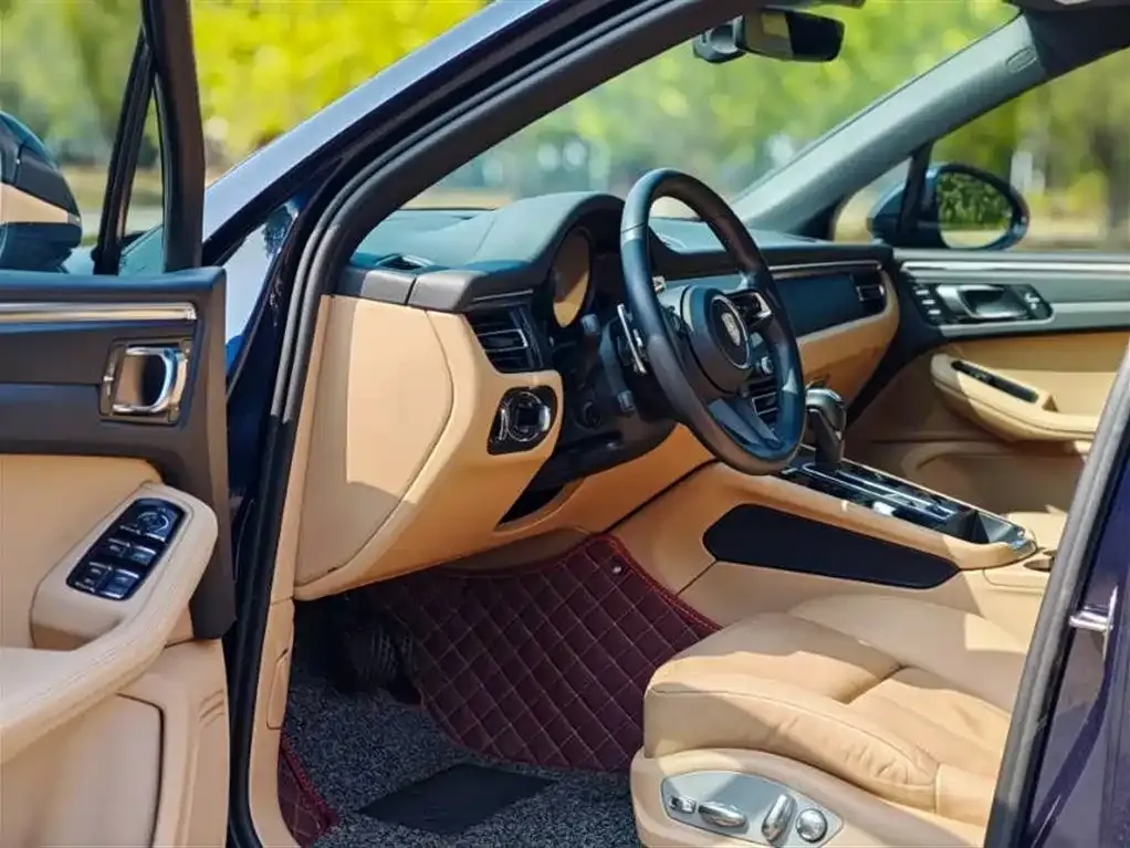 Porsche Macan 2023 из CN, фото 2