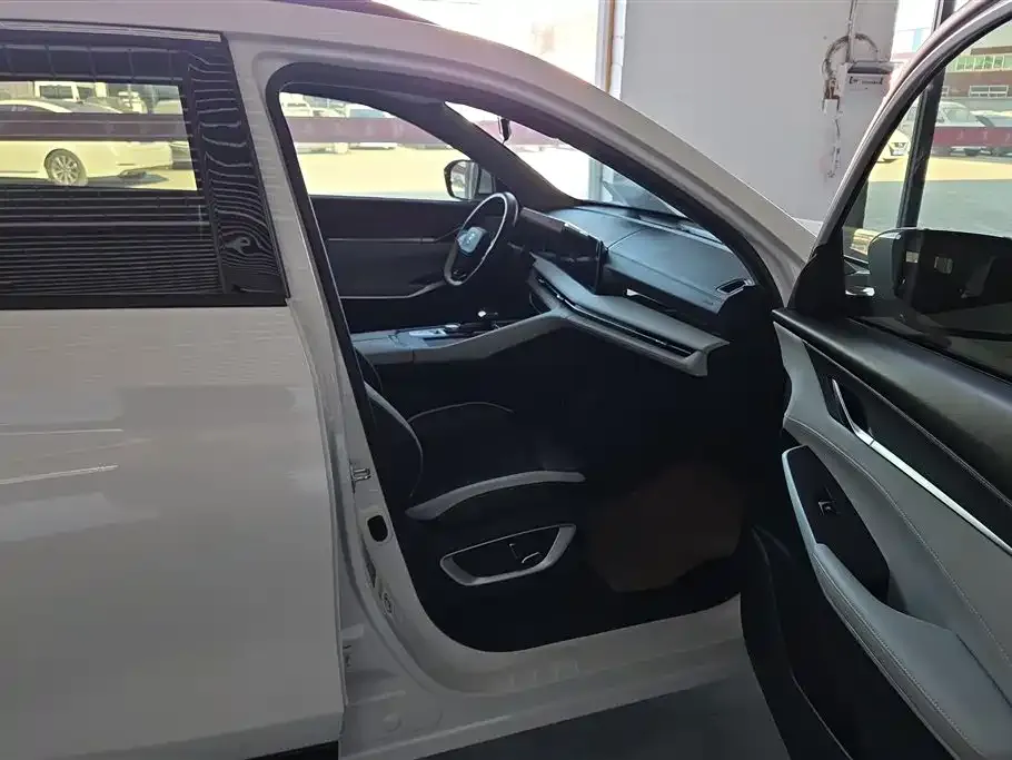 Changan CS75PLUS 2024 из CN, фото 6