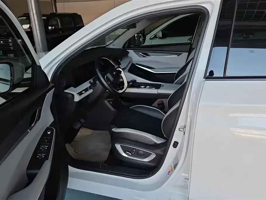 Changan CS75PLUS 2024 из CN, фото 9