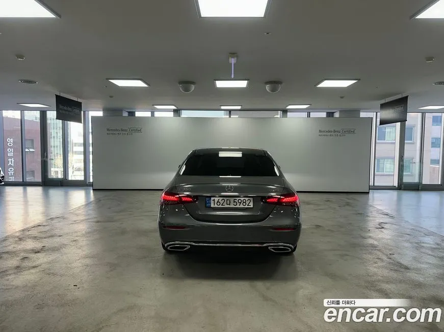 Mercedes-Benz E-Class 2023 из KR, фото 6