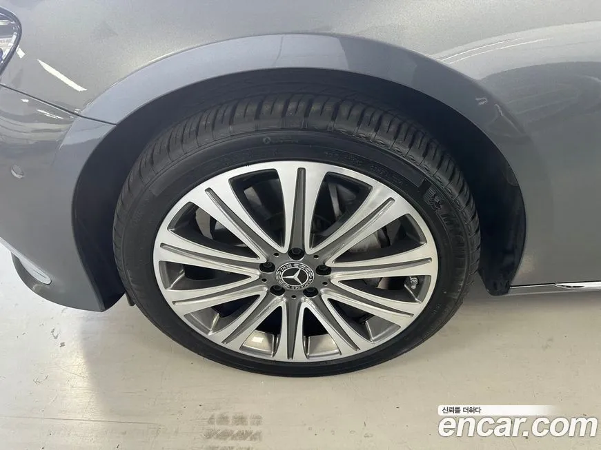 Mercedes-Benz E-Class 2023 из KR, фото 8