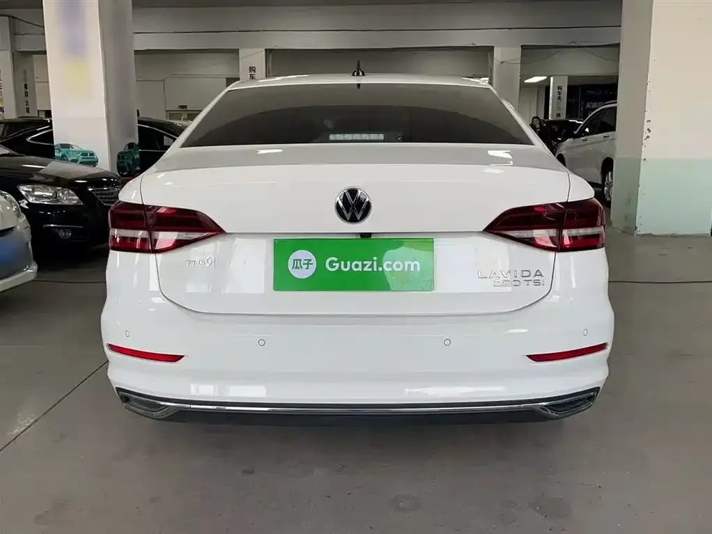 Volkswagen Lavida 2021 из CN, фото 2