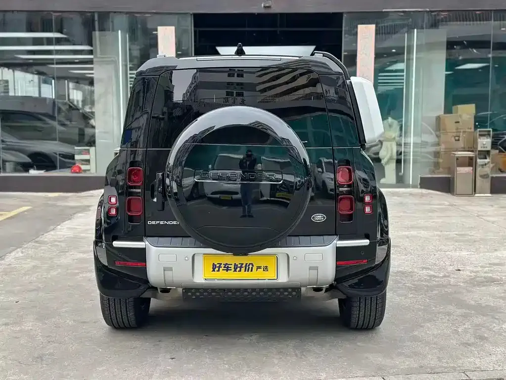 Land Rover Defender 2023 из CN, фото 2