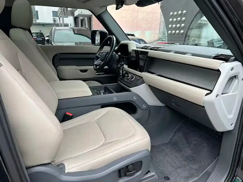 Land Rover Defender 2023 из CN, фото 5