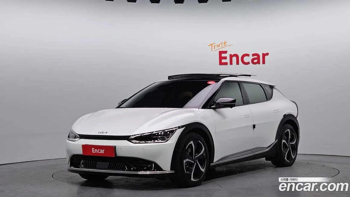 Kia EV6 2023 из KR, фото 1