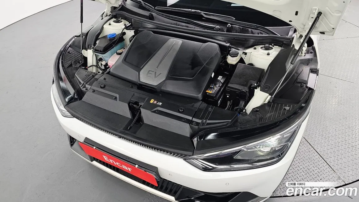 Kia EV6 2023 из KR, фото 4