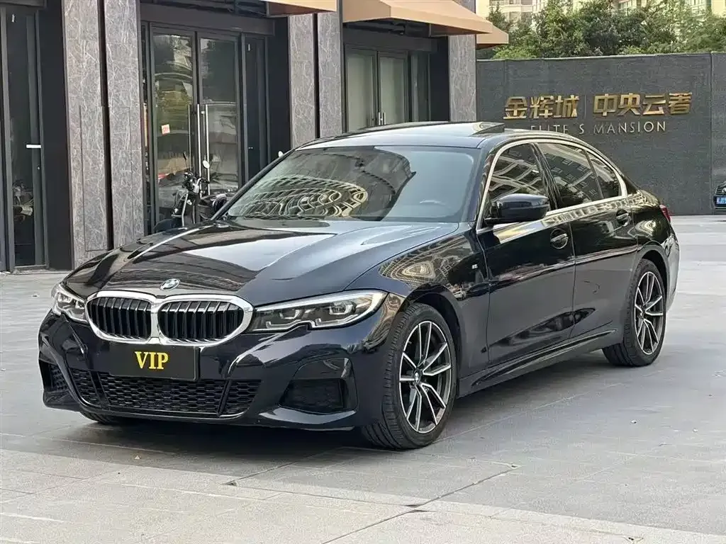 BMW 3 Series 2021 из CN, фото 1