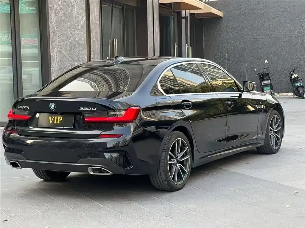 BMW 3 Series 2021 из CN, фото 7