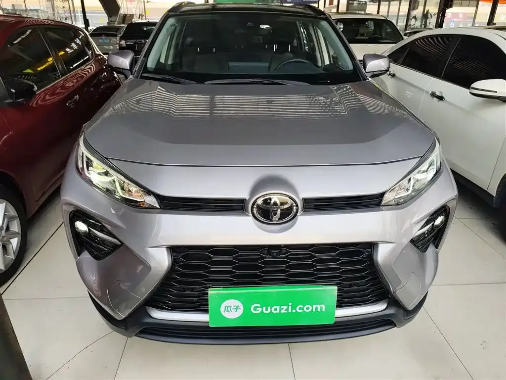 Toyota Wildlander 2023 из CN, фото 10