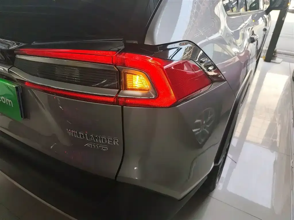 Toyota Wildlander 2023 из CN, фото 7