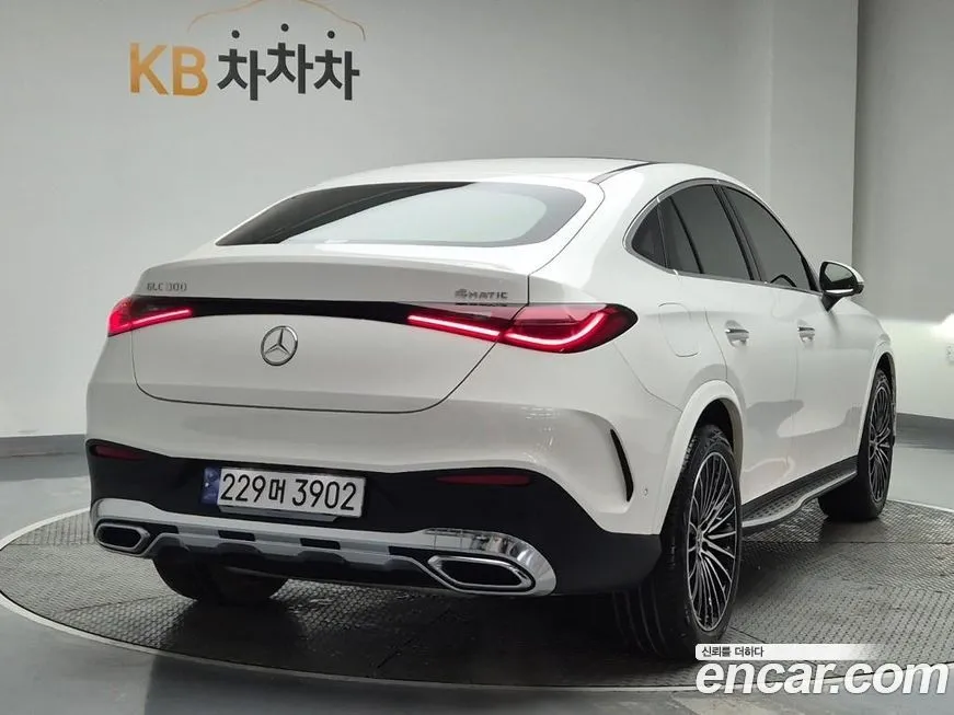 Mercedes-Benz GLC-Class 2024 из KR, фото 2