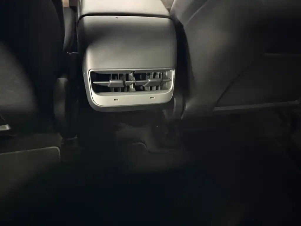 Tesla Model Y 2022 из CN, фото 5