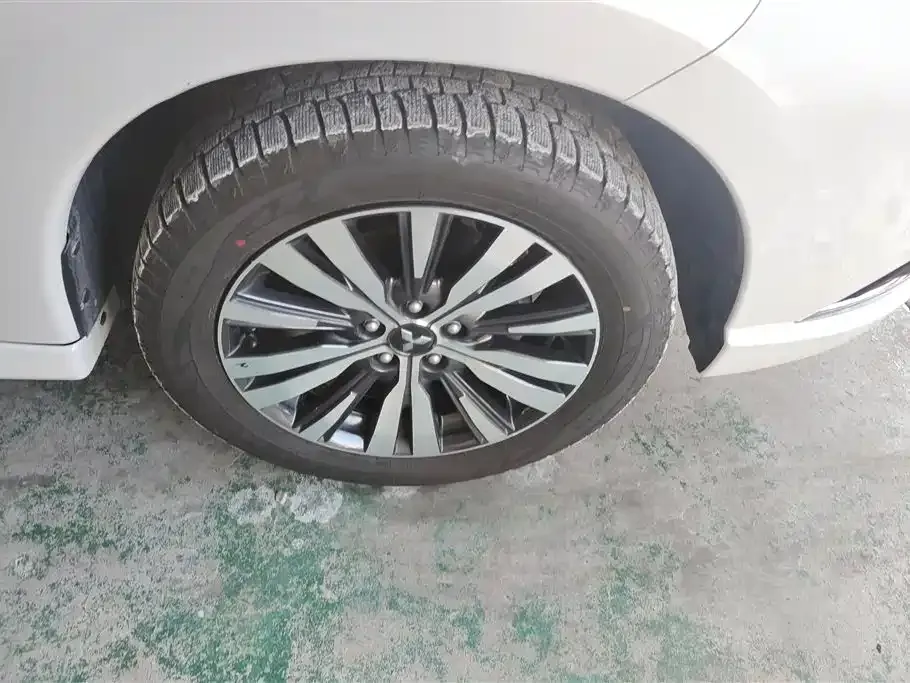 Mitsubishi Outlander 2021 из CN, фото 9