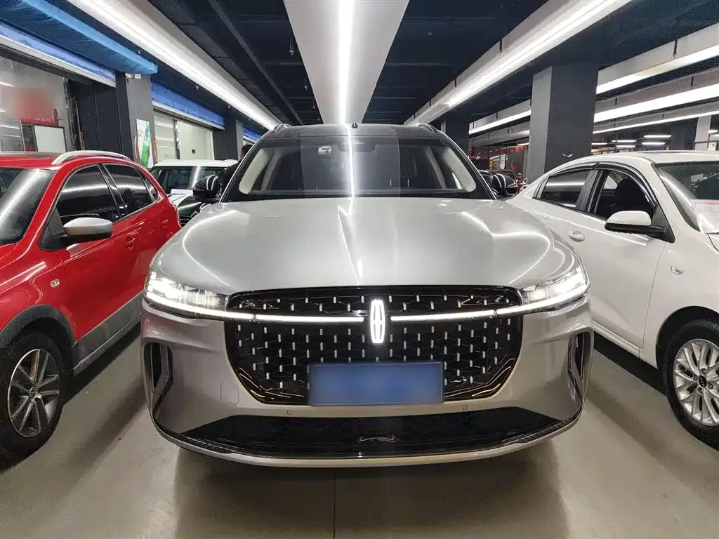 Lincoln Nautilus 2023 из CN, фото 10