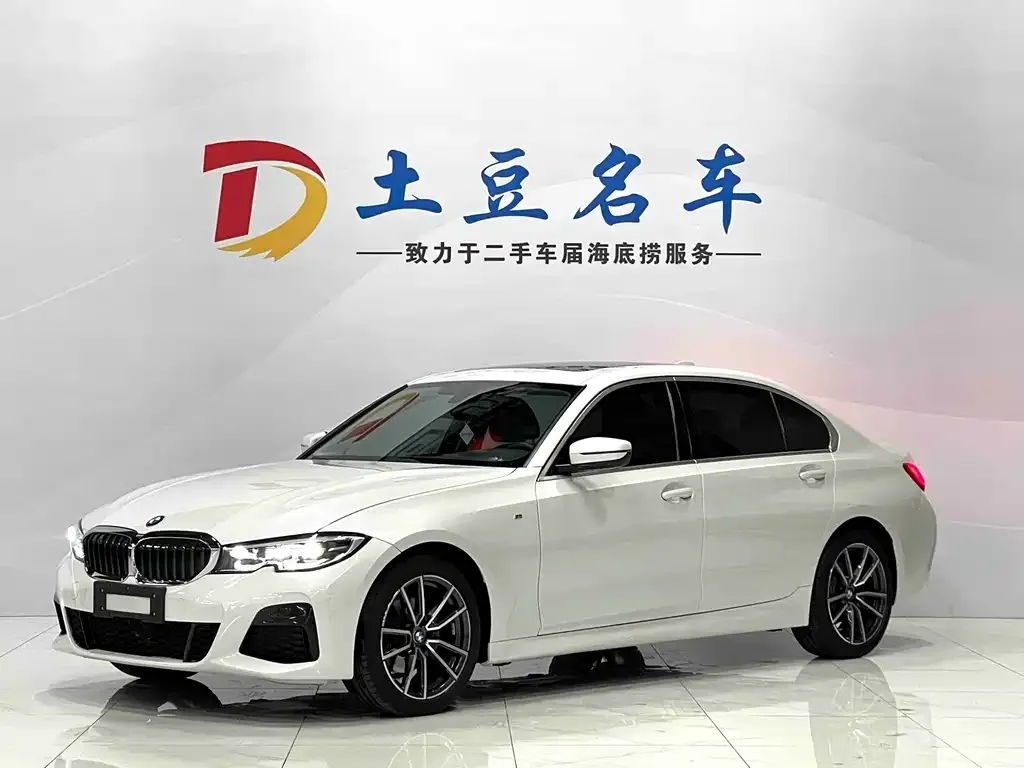 BMW 3 Series 2021 из CN, фото 1