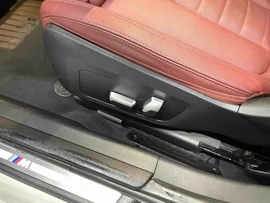 BMW 3 Series 2021 из CN, фото 4