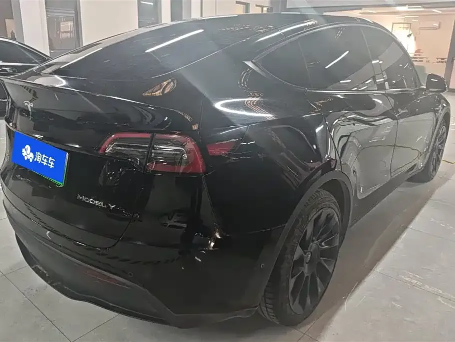 Tesla Model Y 2023 из CN, фото 10
