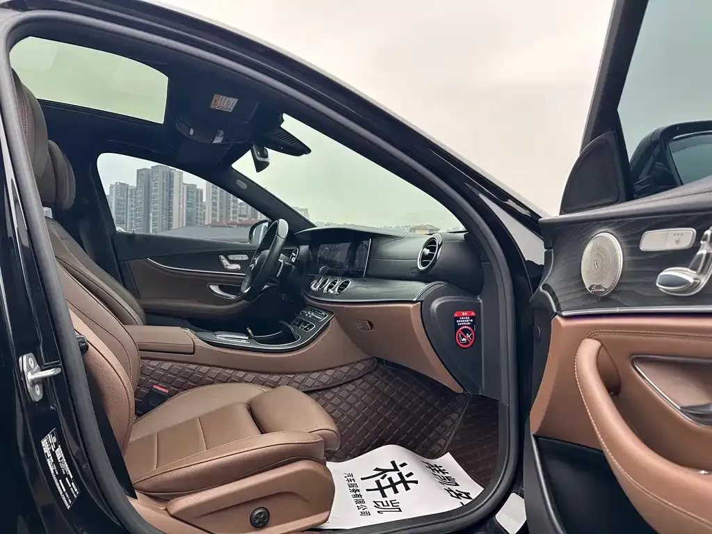 Mercedes-Benz E-Class 2022 из CN, фото 3