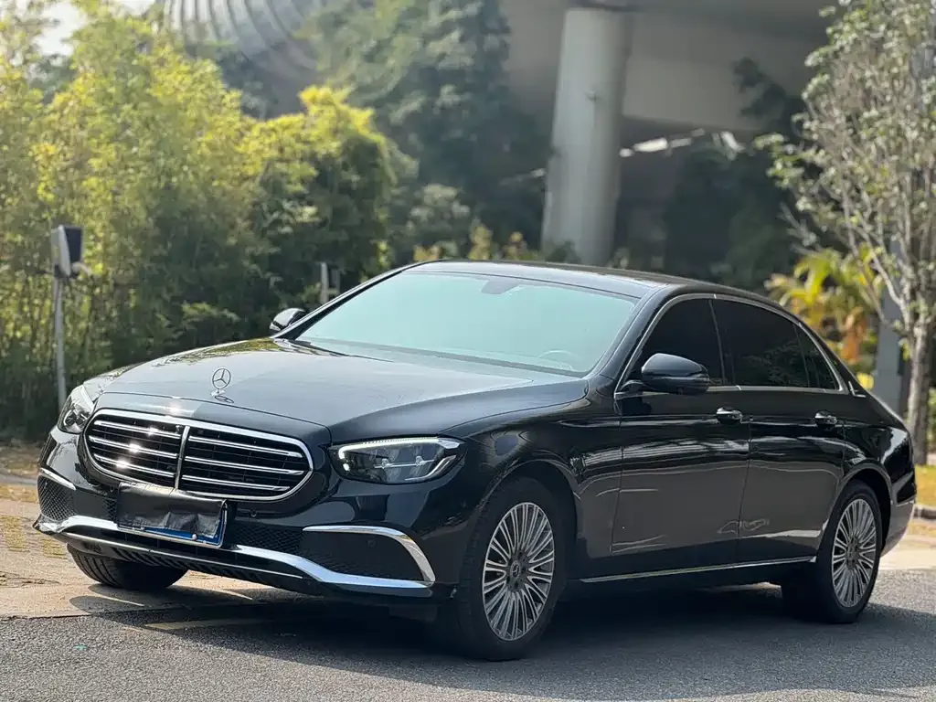 Mercedes-Benz E-Class 2022 из CN, фото 5