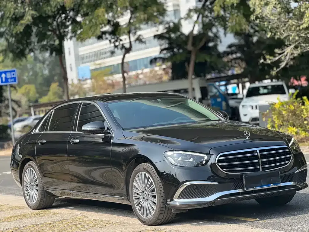 Mercedes-Benz E-Class 2022 из CN, фото 2
